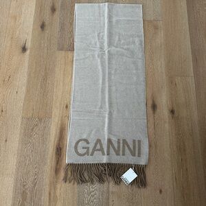 NWT in box GANNI wool logo scarf